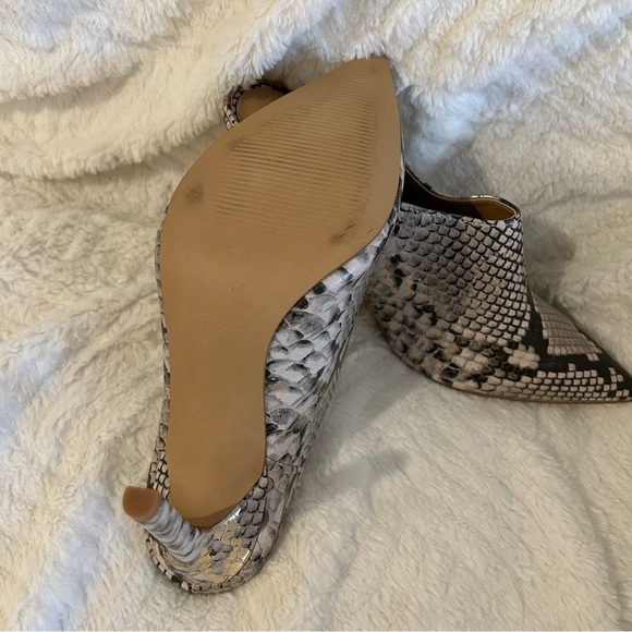 Women's Snakeskin High Heel Mules, size 7 (SH02) - Picture 5 of 5